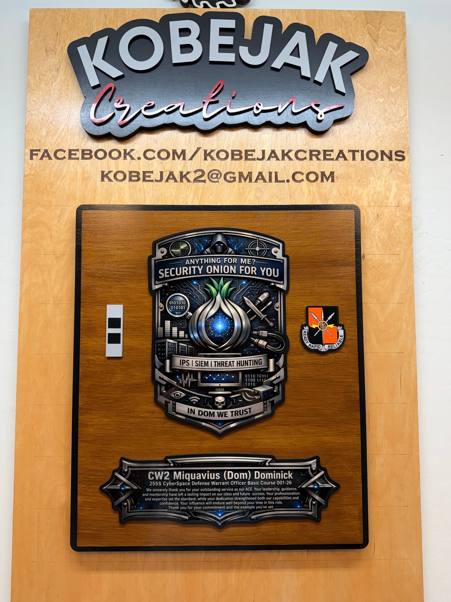 Frameless Plaques