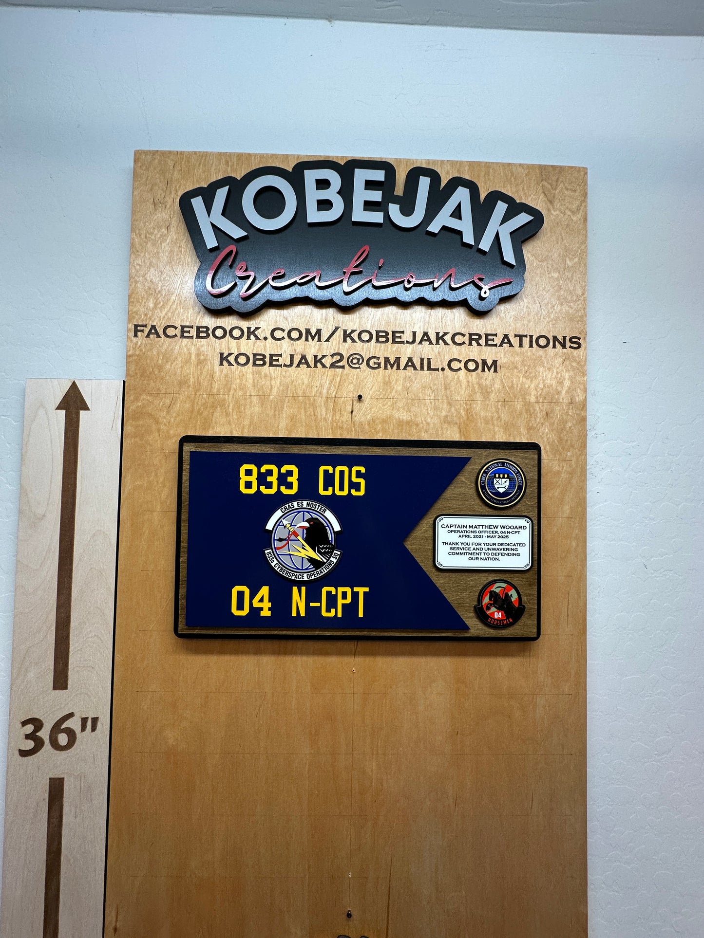 Guidon Plaque