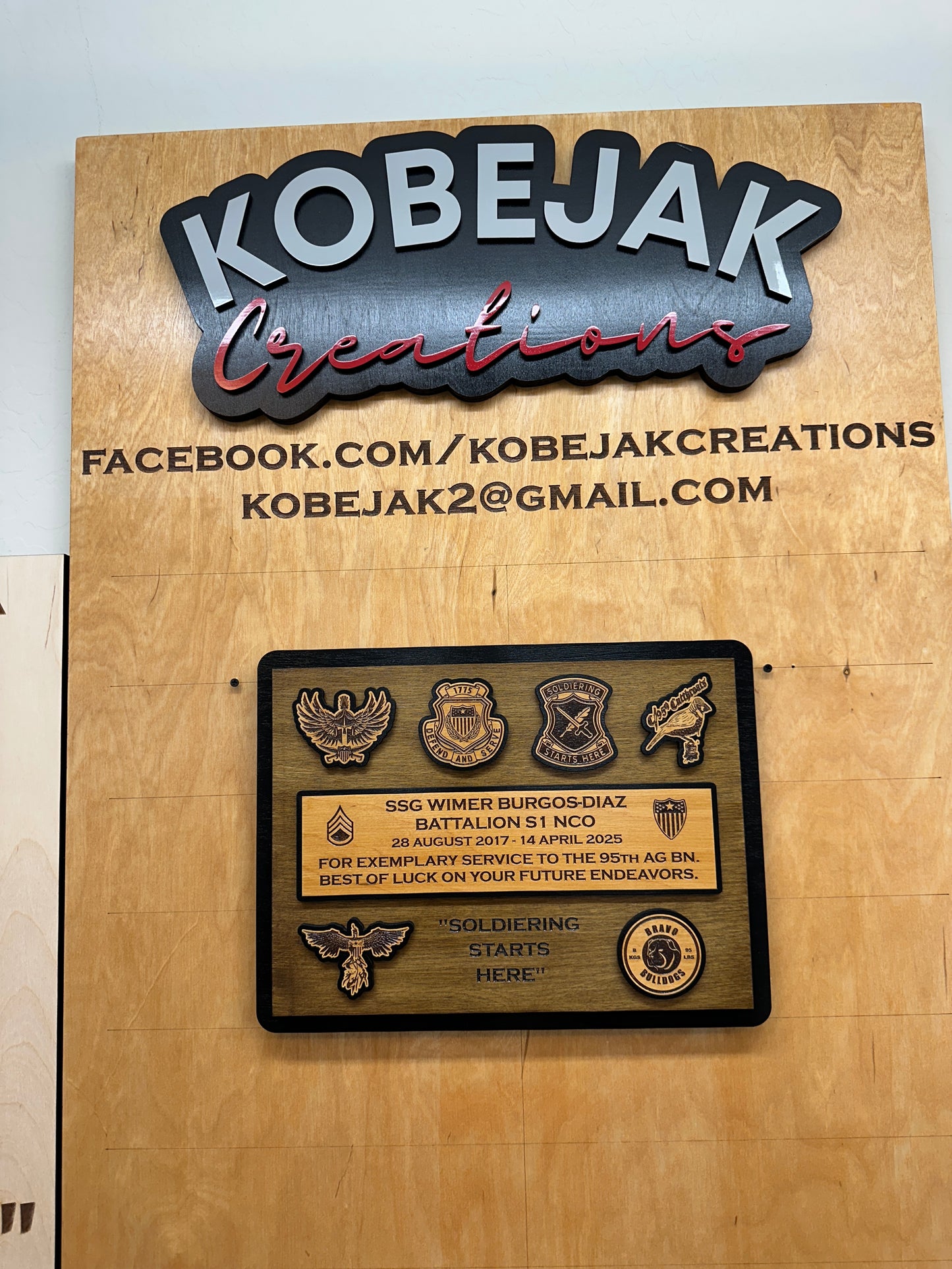 Frameless Plaques